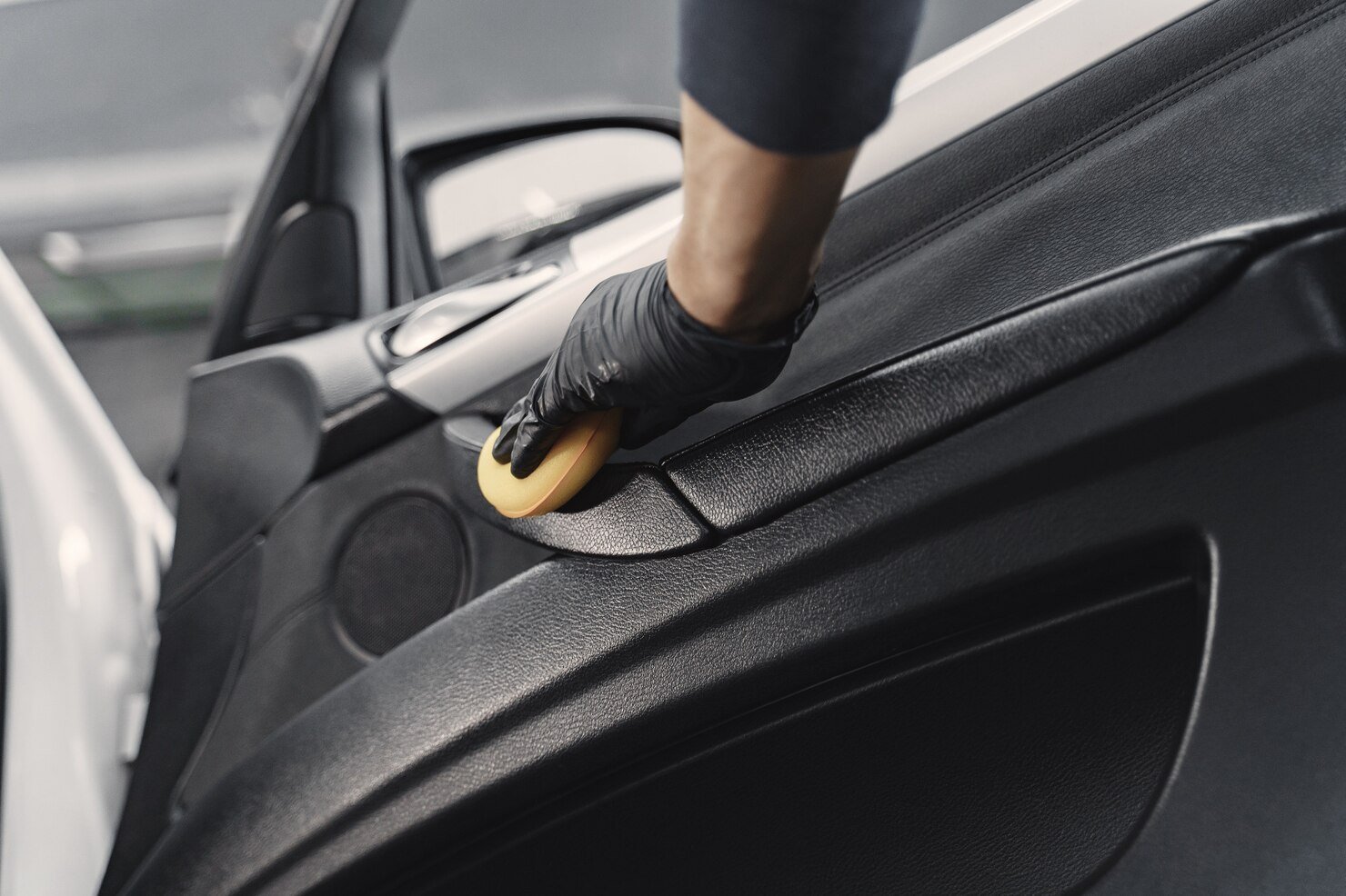 Car interior plastic repair - CleaningArt